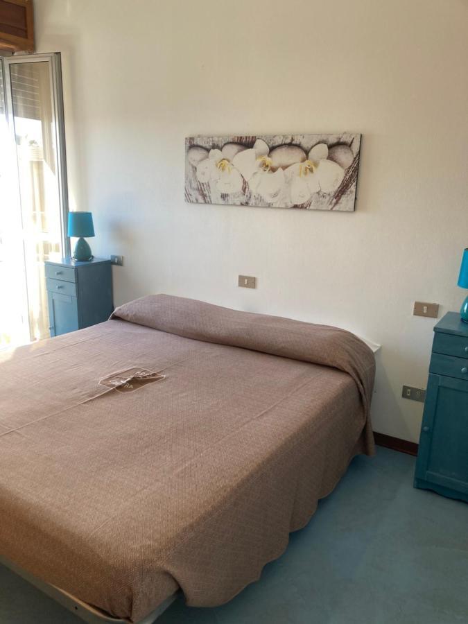 Hotel L'Ancora Ла-Калетта Екстер'єр фото